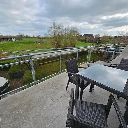 Ostseekoje-im-haus-zwischen-den-wassern